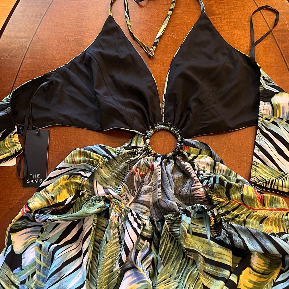 Tropical-print maxi dress. O-ring cut out. The Sang Clothing. Halter V-neck. M - Picture 11 of 15